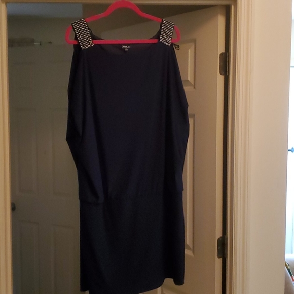 Dress - Picture 1 of 1